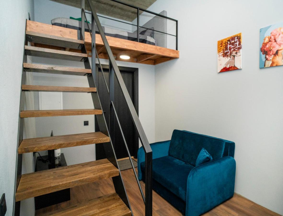 Teeny Tiny Lofts In Center Κάουνας Εξωτερικό φωτογραφία